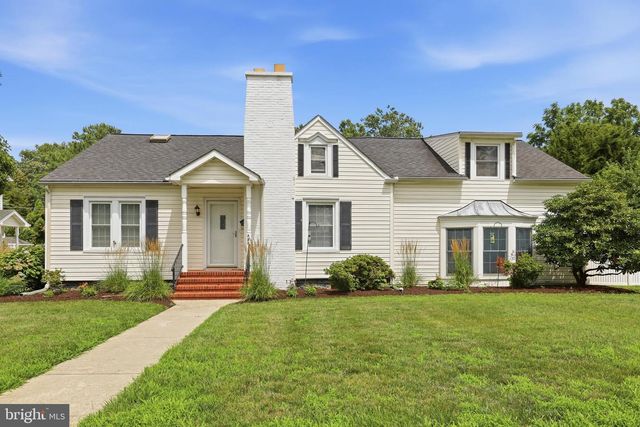 727 N GOVERNORS AVE, Dover, DE 19904
