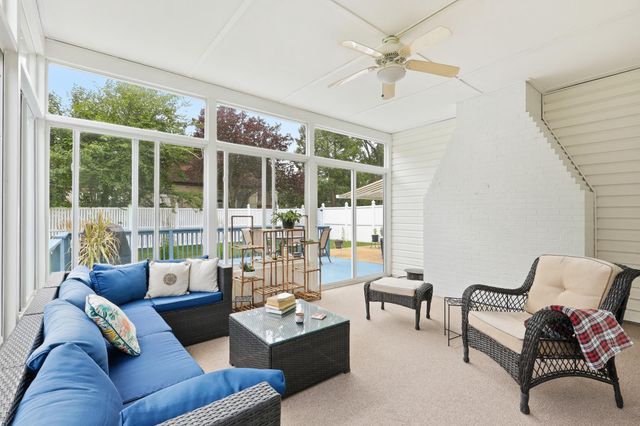 727 N GOVERNORS AVE, Dover, DE 19904