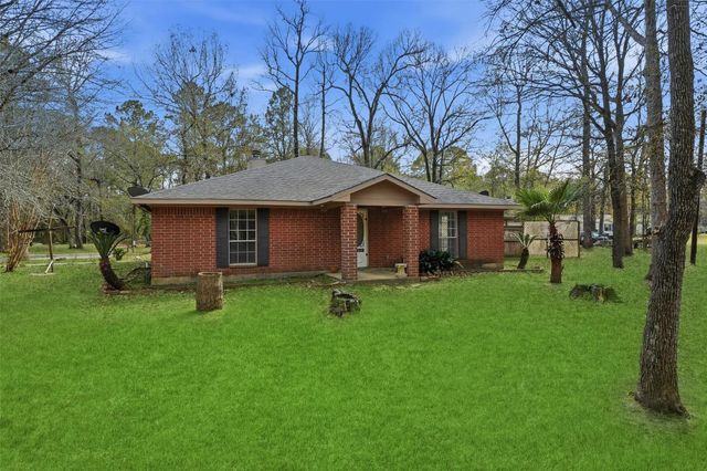 308 County Road 6481, Dayton, TX 77535