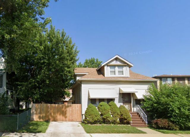 13929 S EDBROOKE Avenue, Riverdale, IL 60827