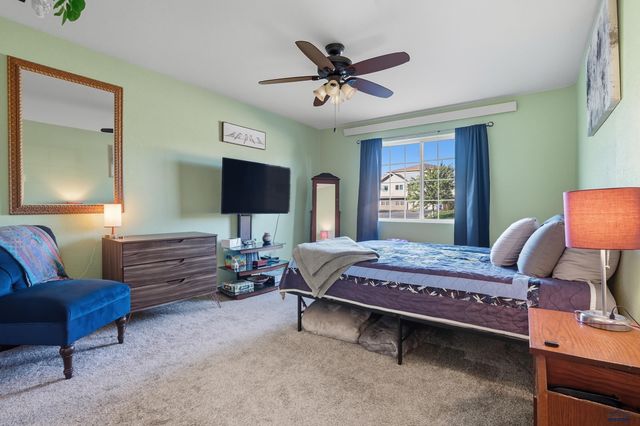 4616 CHALKSTONE DR, Rapic City, SD 57701