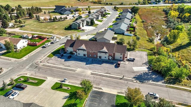 4616 CHALKSTONE DR, Rapic City, SD 57701