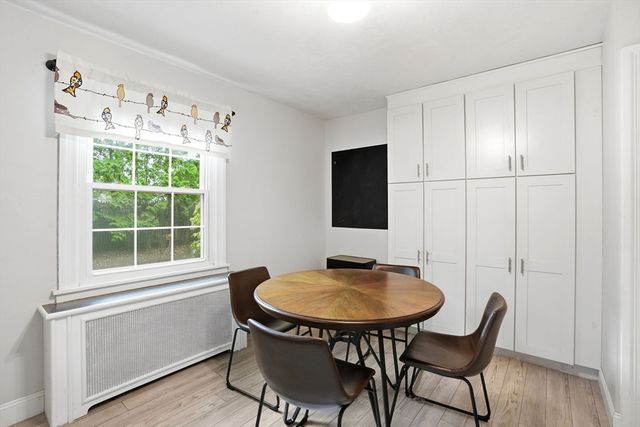 73 Allen Ave, Attleboro, MA 02703