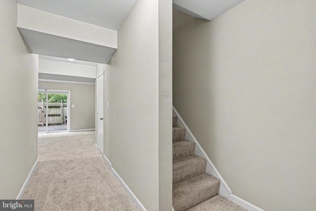 610 GILES PL, Sterling, VA 20164