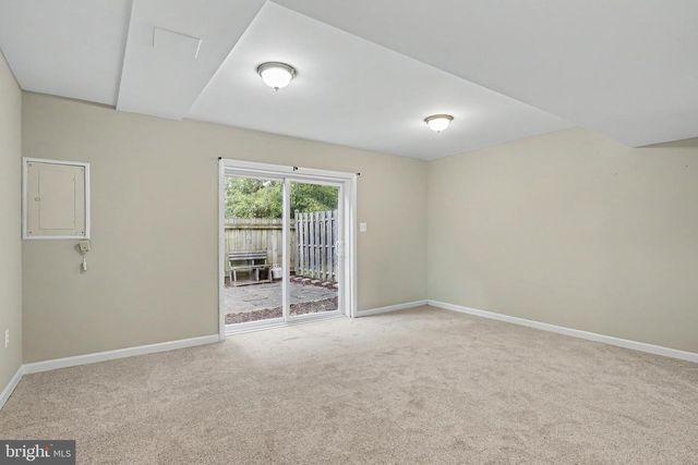 610 GILES PL, Sterling, VA 20164