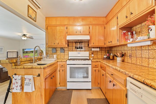 3355 Clement Ave, Stockton, CA 95204