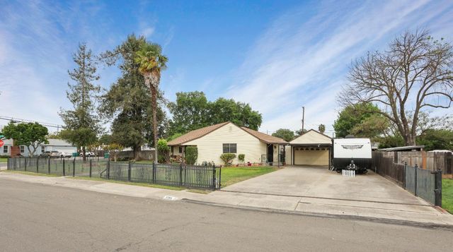 3355 Clement Ave, Stockton, CA 95204