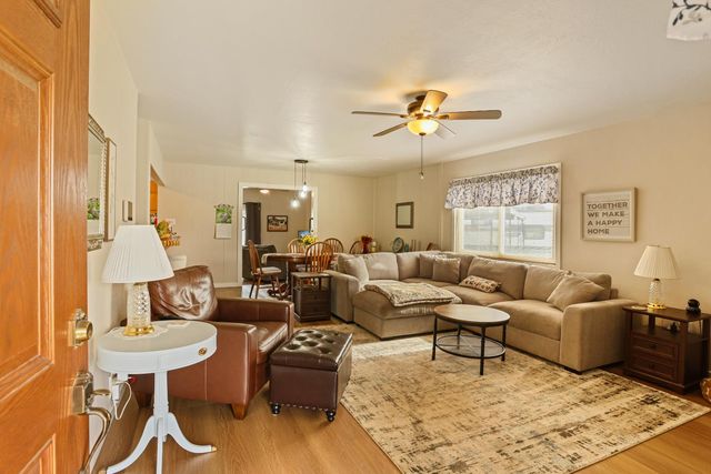 3355 Clement Ave, Stockton, CA 95204