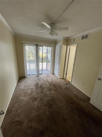 121 OYSTER BAY CIRCLE 220, Altamonte Springs, FL 32701