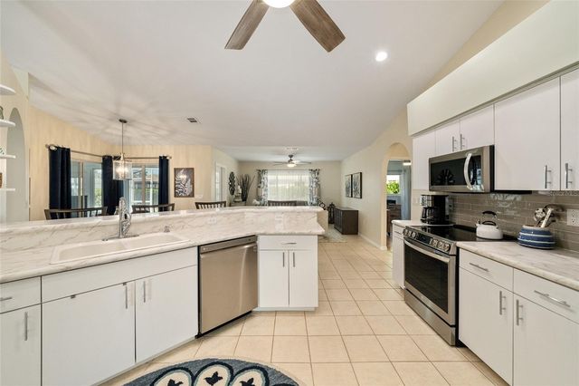 9037 SE 136TH LOOP, Summerfield, FL 34491