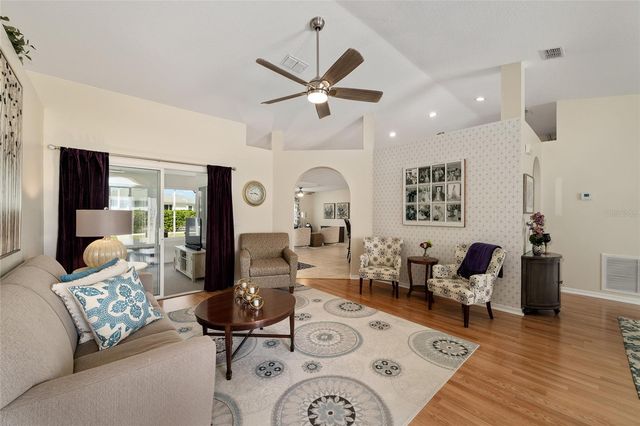 9037 SE 136TH LOOP, Summerfield, FL 34491