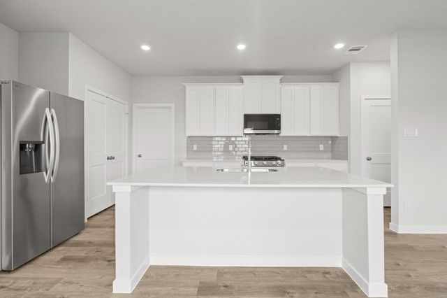32806 Laureate Drive, Brookshire, TX 77423