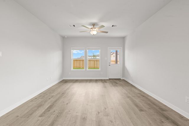 32806 Laureate Drive, Brookshire, TX 77423