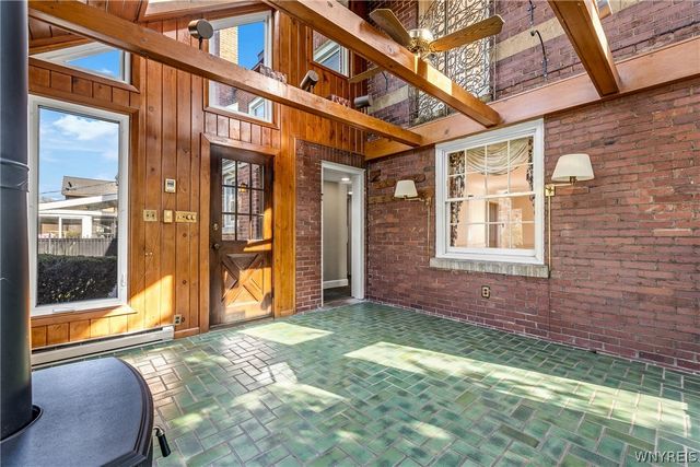 178 Deerhurst Park Boulevard, Tonawanda, NY 14217