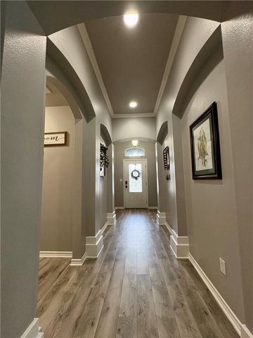 2905 Besterio Dr, Corpus Christi, TX 78415