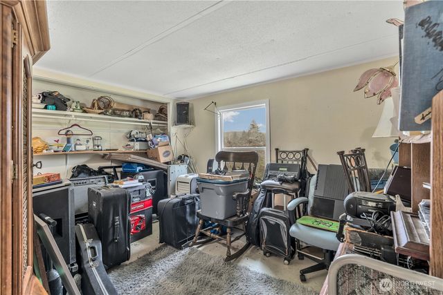 7629 N Old Pacific Highway, Castle Rock, WA 98611