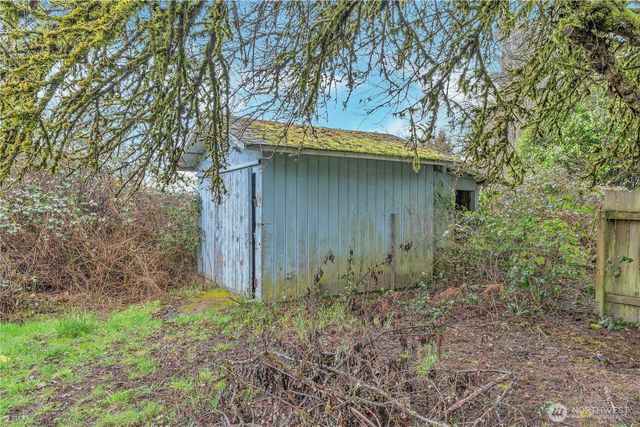 7629 N Old Pacific Highway, Castle Rock, WA 98611