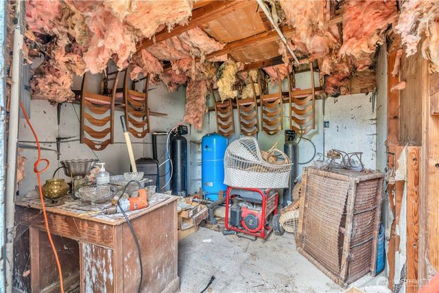 7629 N Old Pacific Highway, Castle Rock, WA 98611