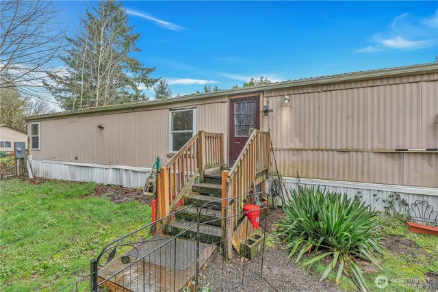 7629 N Old Pacific Highway, Castle Rock, WA 98611