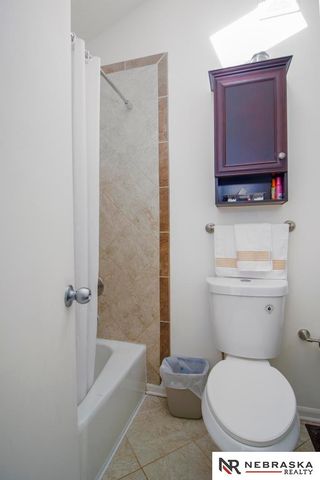 5518 S 155th Street, Omaha, NE 68137