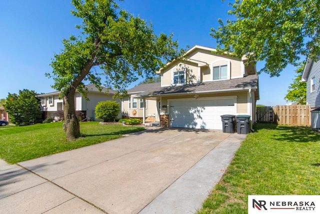 5518 S 155th Street, Omaha, NE 68137