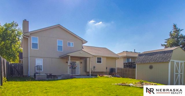 5518 S 155th Street, Omaha, NE 68137
