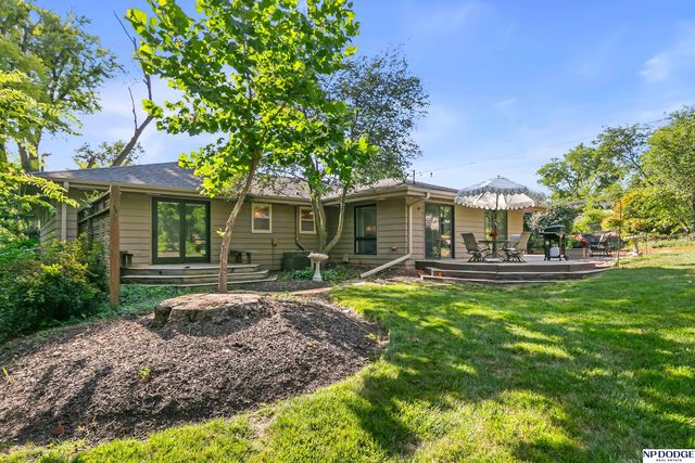 1153 S 96th Street, Omaha, NE 68124