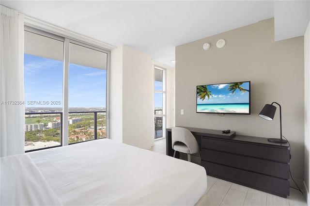4010 S Ocean Drive R2604, Hollywood, FL 33019