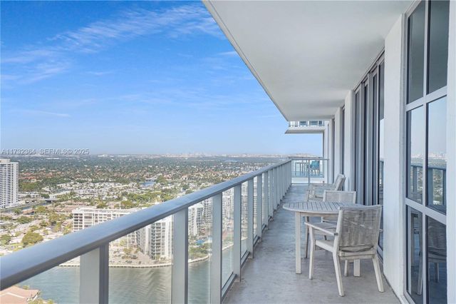 4010 S Ocean Drive R2604, Hollywood, FL 33019