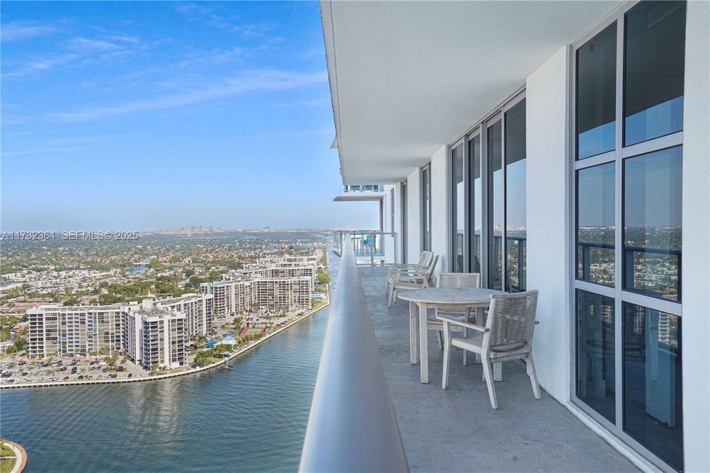 4010 S Ocean Drive R2604, Hollywood, FL 33019