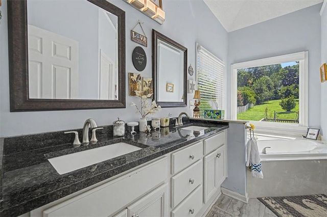 4970 Hyde Court, Cumming, GA 30040