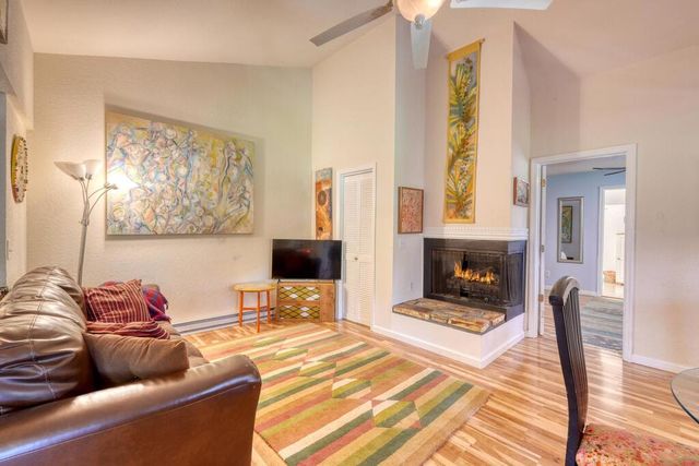 35 Chatuge Village Drive, Hayesville, SC 29804