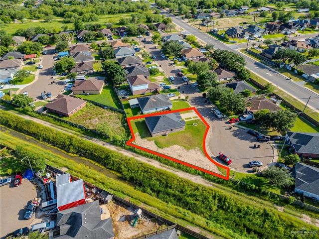 2217 Linsay Avenue, Weslaco, TX 78596