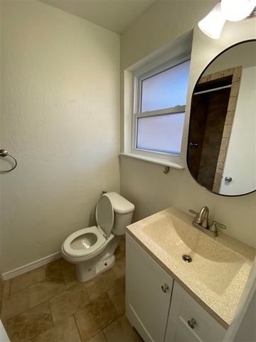 7406 NW Woodland Dr, Lawton, OK 73505