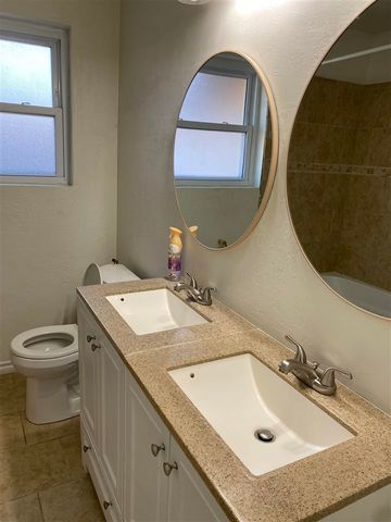 7406 NW Woodland Dr, Lawton, OK 73505