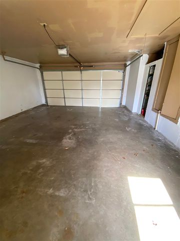 7406 NW Woodland Dr, Lawton, OK 73505