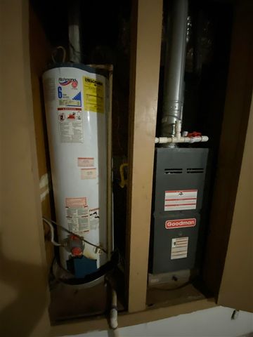 7406 NW Woodland Dr, Lawton, OK 73505