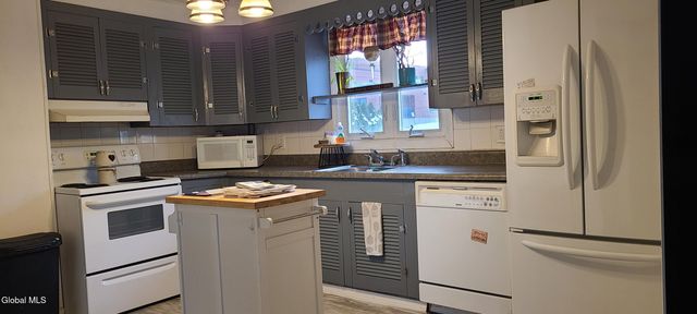 3 E 6th Street, South Glens Falls, NY 12803