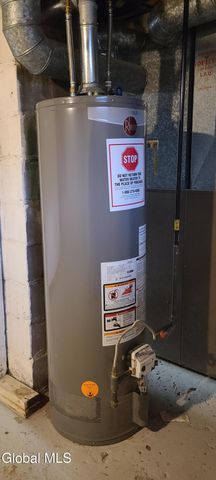 3 E 6th Street, South Glens Falls, NY 12803