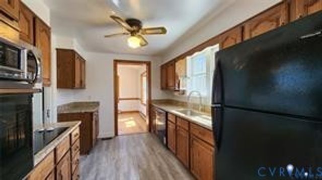 9310 E View Ln, Providence Forge, VA 23140