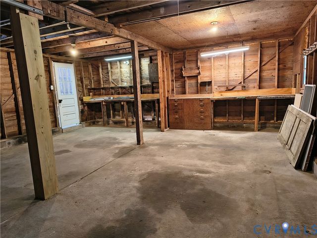 9310 E View Ln, Providence Forge, VA 23140