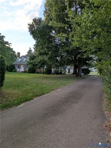 9310 E View Ln, Providence Forge, VA 23140
