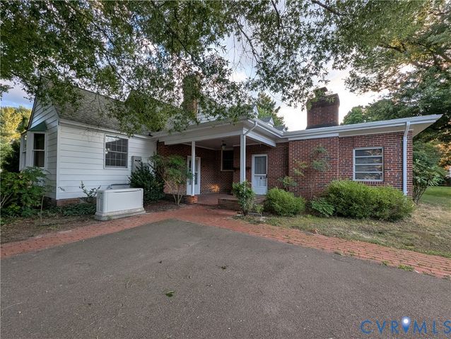 9310 E View Ln, Providence Forge, VA 23140