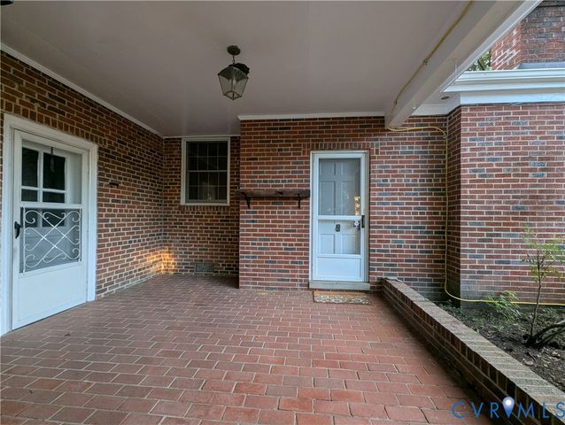 9310 E View Ln, Providence Forge, VA 23140