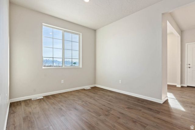 7069 N SANDSTONE WAY, Eagle Mountain, UT 84005