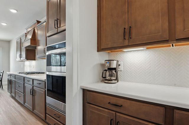 832 Chalkstone Ln, Mount Juliet, TN 37122