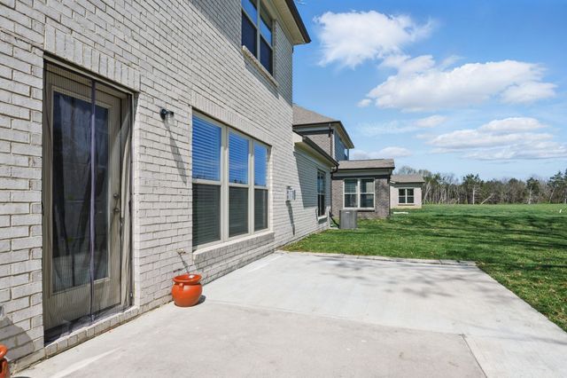 832 Chalkstone Ln, Mount Juliet, TN 37122
