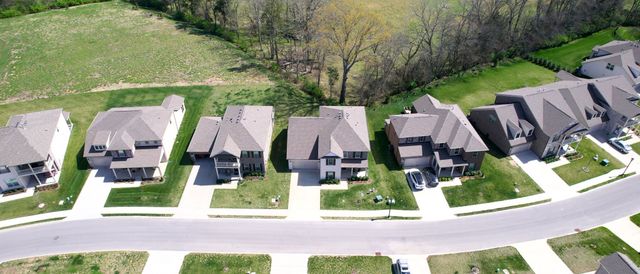 832 Chalkstone Ln, Mount Juliet, TN 37122