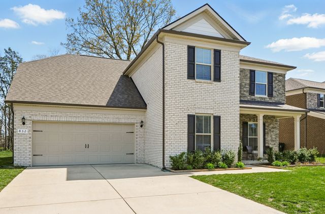 832 Chalkstone Ln, Mount Juliet, TN 37122