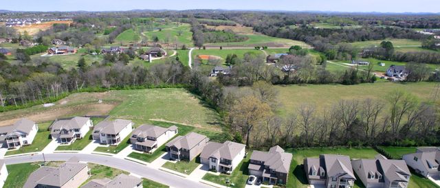 832 Chalkstone Ln, Mount Juliet, TN 37122